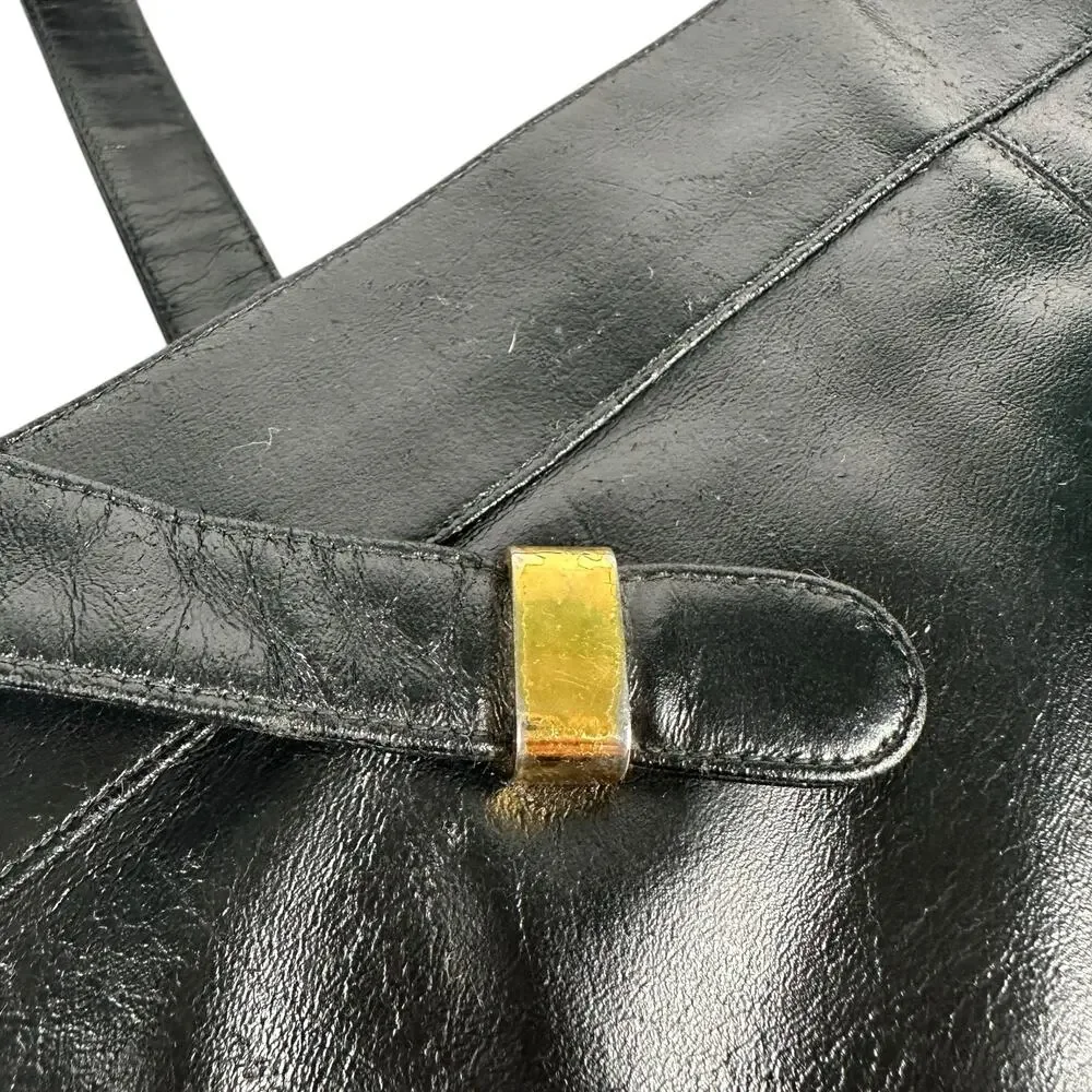 Vintage Lou‎ Taylor Black Purse Handbag Made in Italy with Gold Hardware